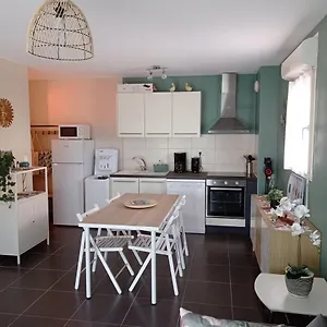 T2 Avec Terrasse, Parking Et Clim - Le Soleil Du Luberon LʼIsle-sur-la-Sorgue